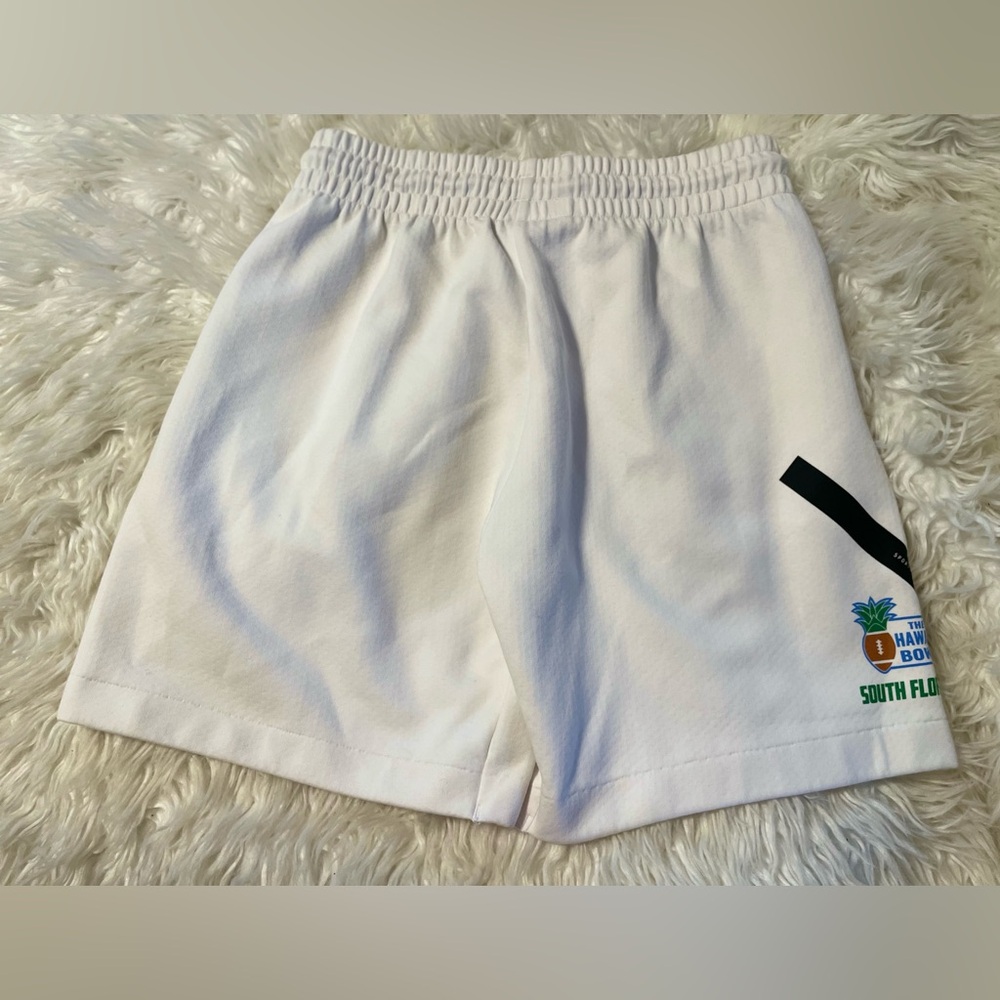 USF Bulls Men’s THE HAWAI’I Bowl 2024 White Athletic Z.N.E. Shorts. Size Medium - Picture 3 of 11